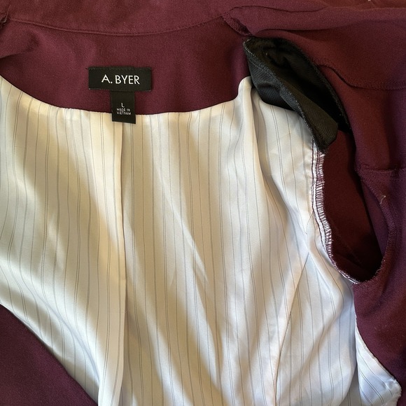 A Byer Blazer Size Large Purple Single Button Rayon Polyester Blend - Picture 6 of 9